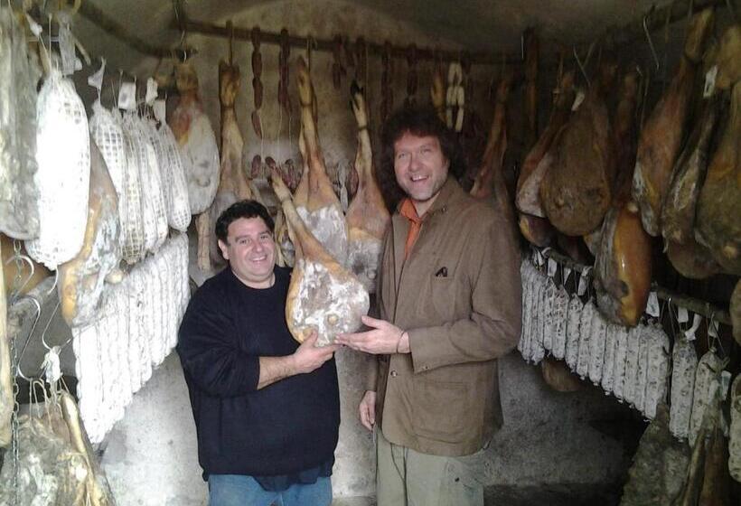 Пансион Resort La Dimora Maiale Brado Di Norcia