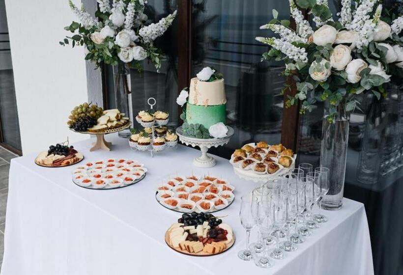 پانسیون Villa Evkalipt Kvariati