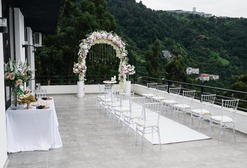 پانسیون Villa Evkalipt Kvariati