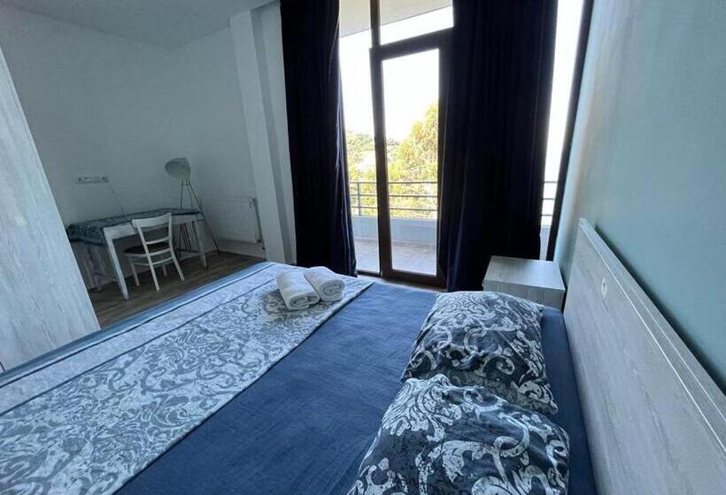 پانسیون Villa Evkalipt Kvariati