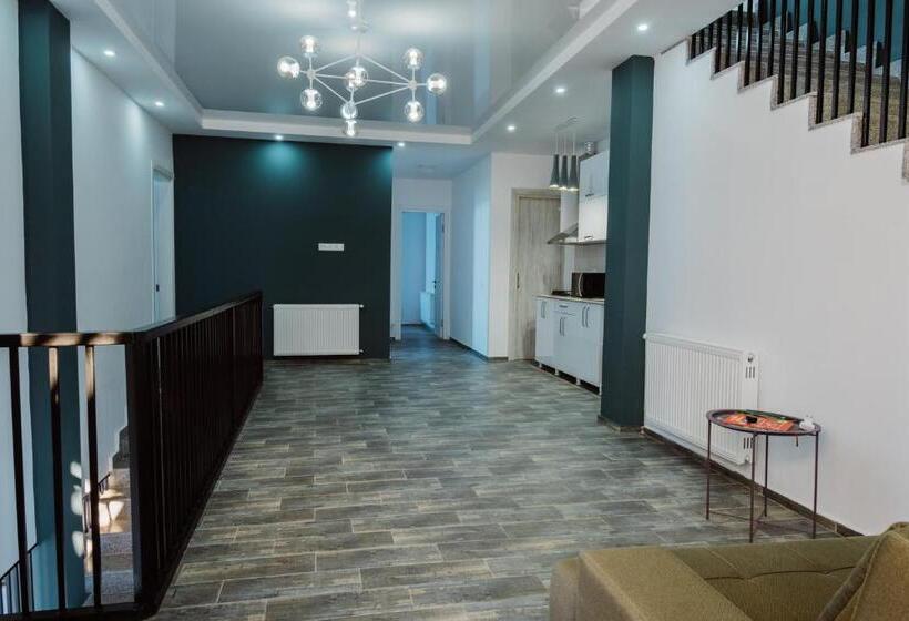 پانسیون Villa Evkalipt Kvariati