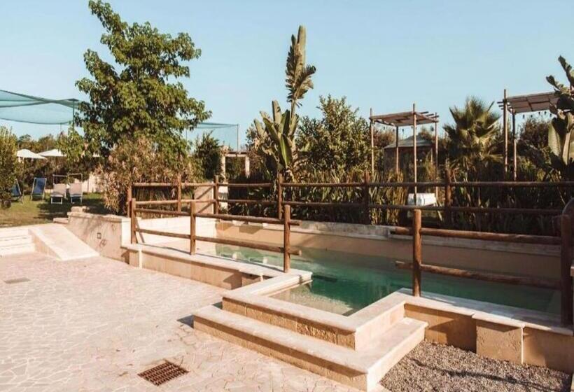 استراحتگاه Relais Borgo Segine