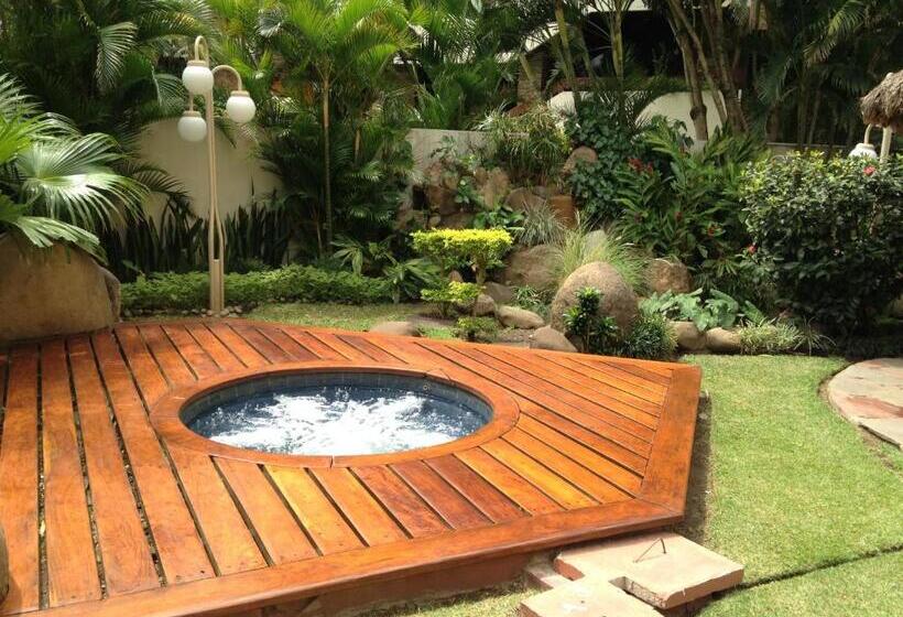 Apart Hotel Toborochi