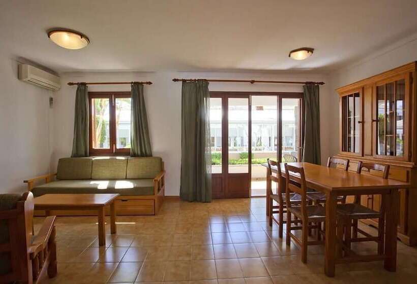 Apartamentos Cristina