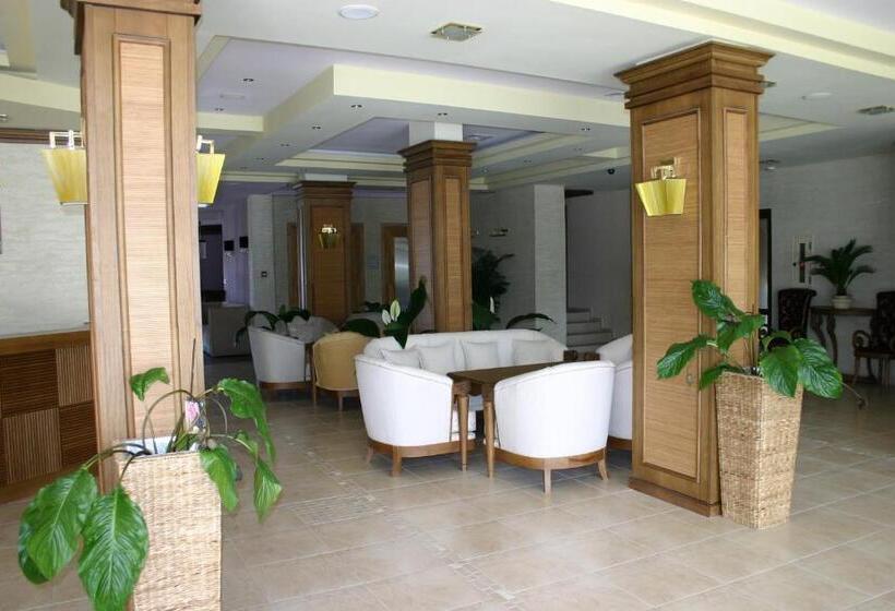 Aparthotel Regina Mare