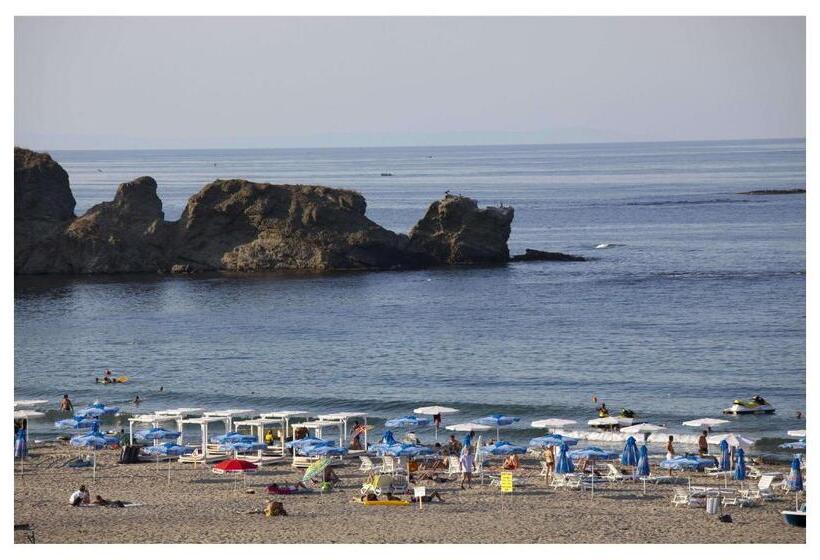 Aparthotel Regina Mare