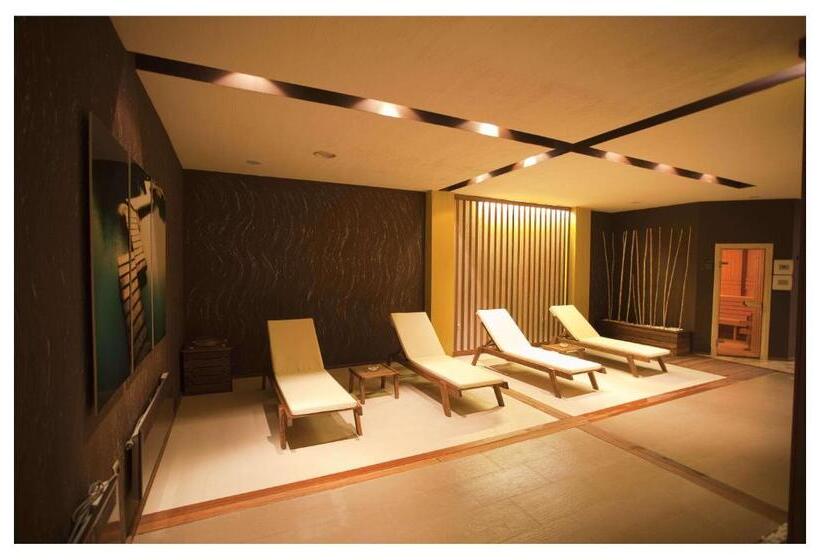 Aparthotel Regina Mare