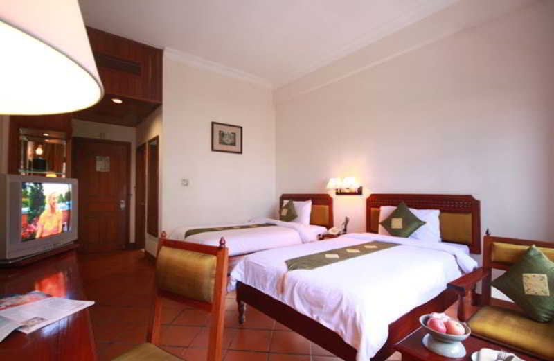 Apsara Holiday Hotel