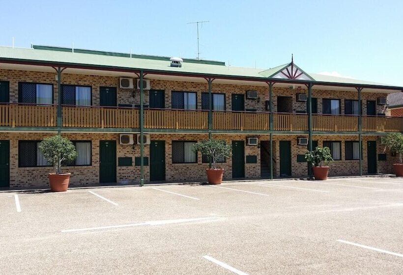 Bayswater Tweed Motel