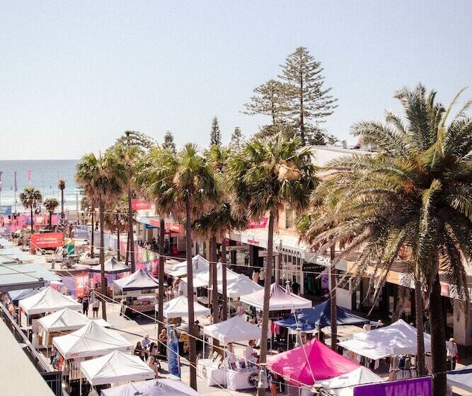 Boardrider Backpackers And Budget Motel