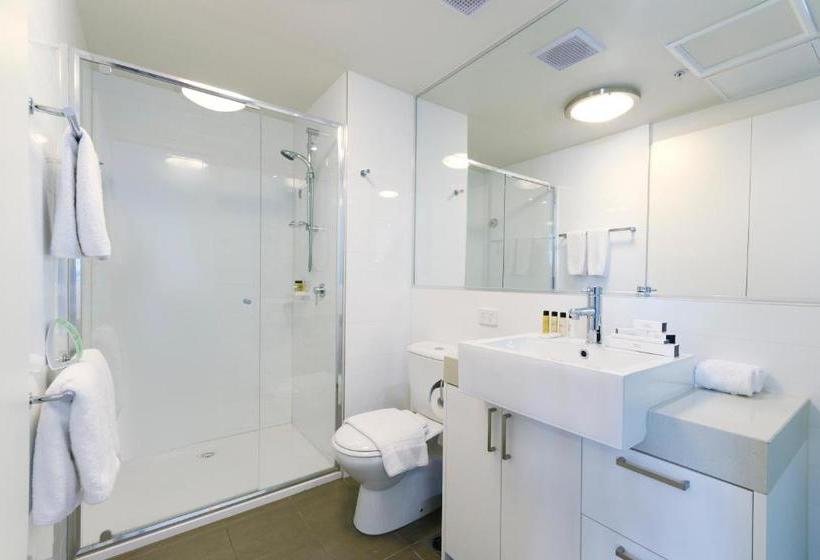 Fraser Place Melbourne