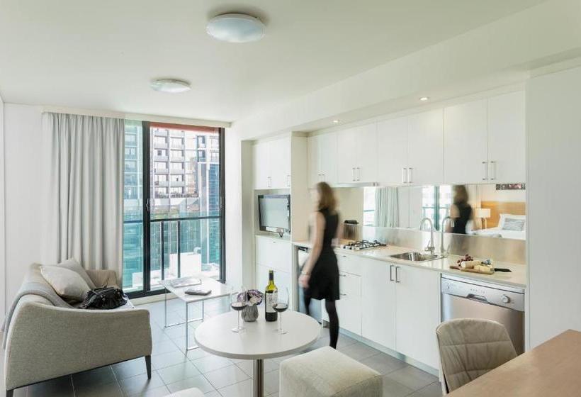 Fraser Place Melbourne