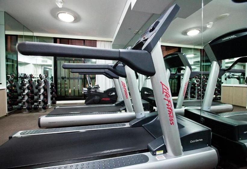 Fraser Place Melbourne