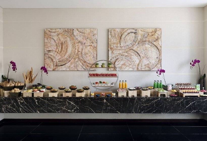 Jw Marriott Hotel Marina