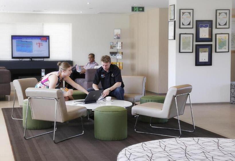 Alpha Hotel Eastern Creek