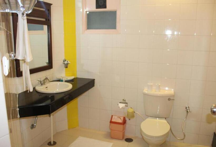 هتل Amantra Shilpi Resort & Spa Udaipur