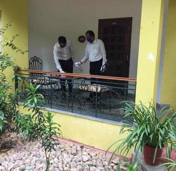 هتل Amantra Shilpi Resort & Spa Udaipur