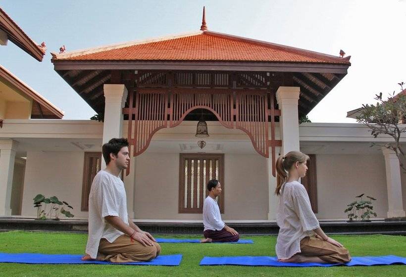 Отель Anantara Angkor Resort