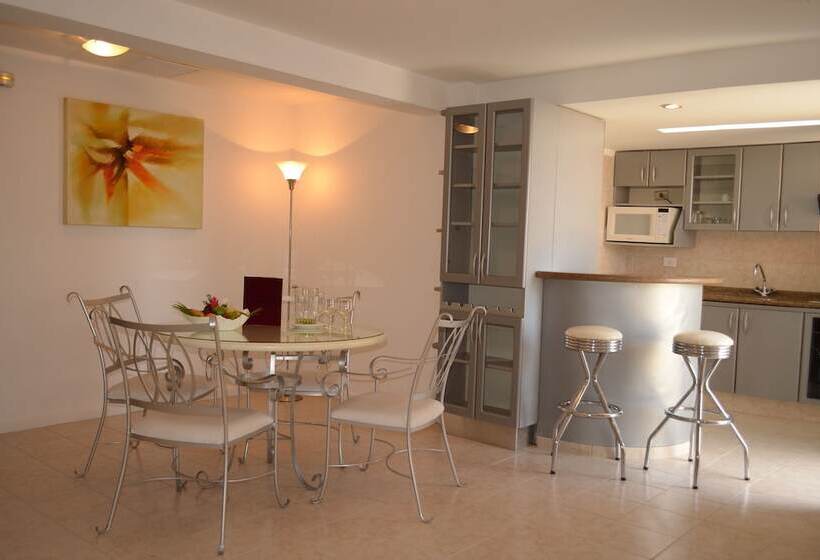 Apart Hotel Toborochi