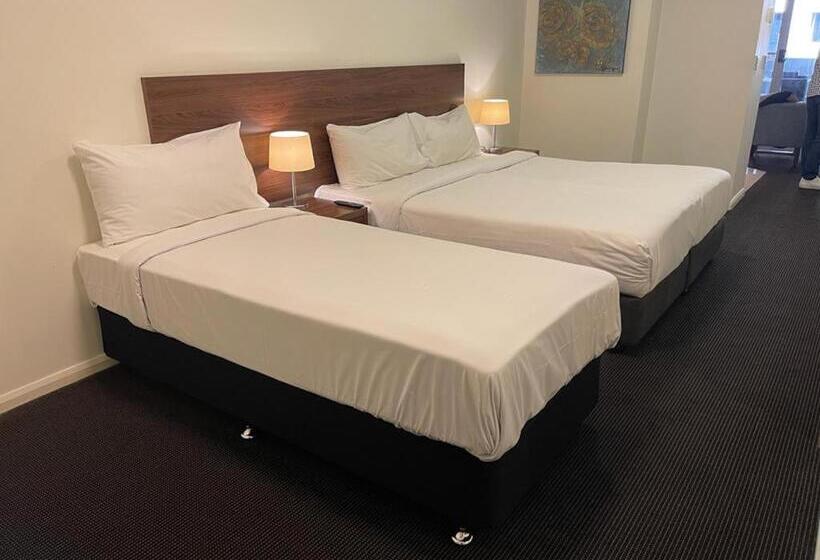 فندق Apx World Square