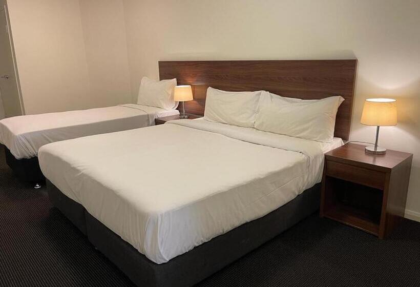 فندق Apx World Square