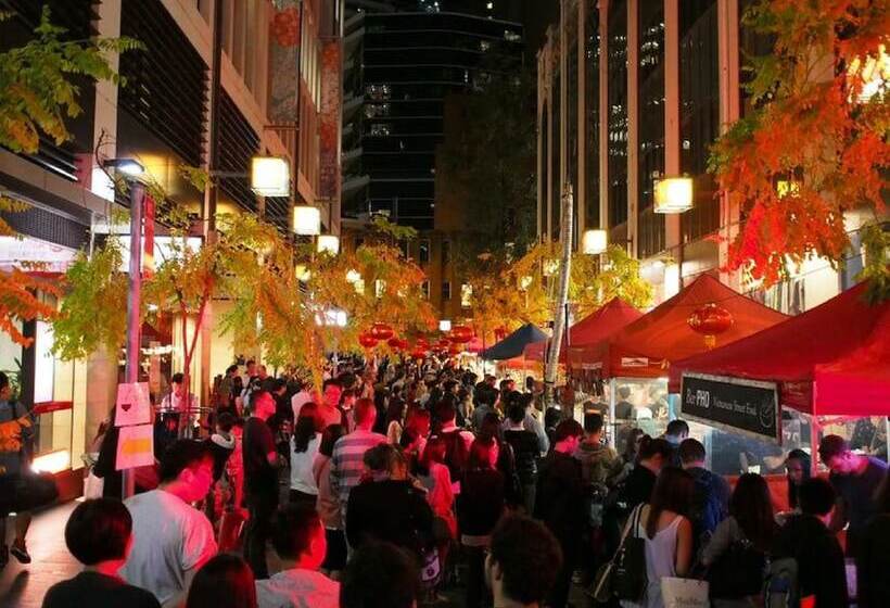 فندق Apx World Square