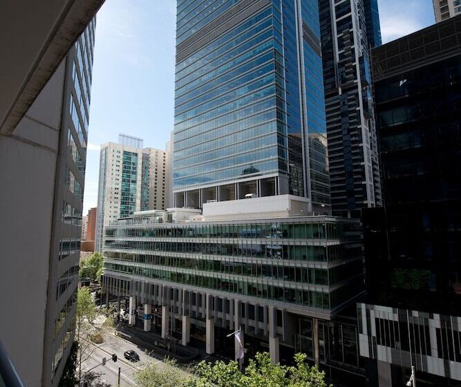 فندق Apx World Square