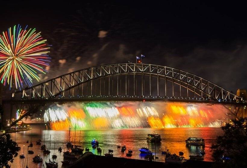 فندق Apx World Square