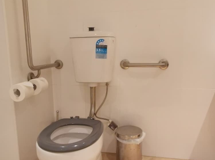 فندق Apx World Square