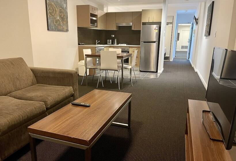 فندق Apx World Square