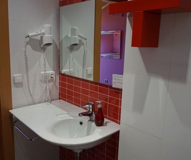 ホテル Arganzón Plaza