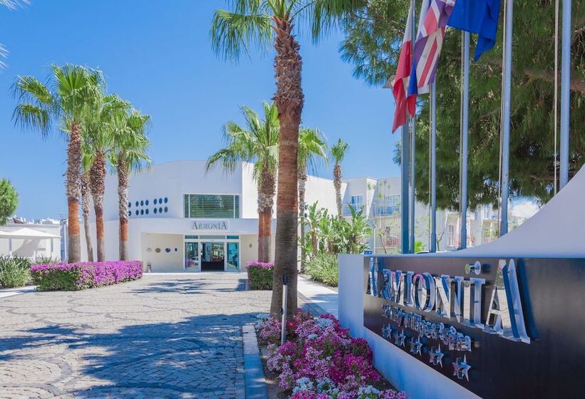 فندق Armonia Holiday Village & Spa