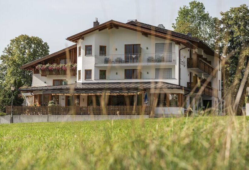 ホテル Arnika Garni