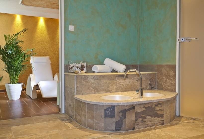 ホテル Arnika Garni