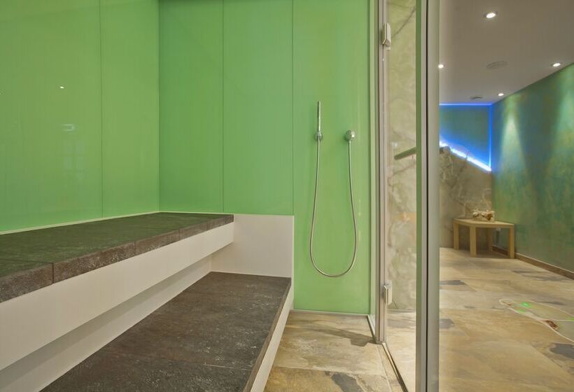 ホテル Arnika Garni