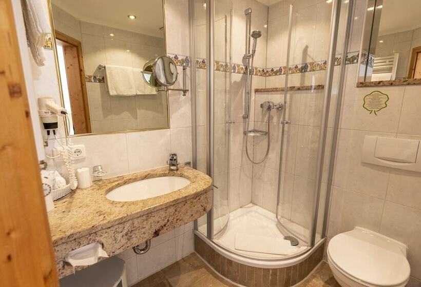 ホテル Arnika Garni