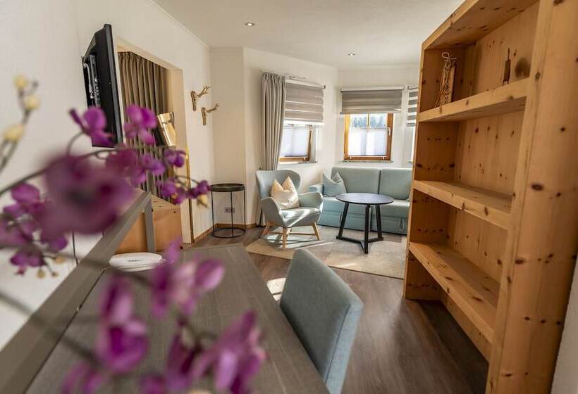 ホテル Arnika Garni