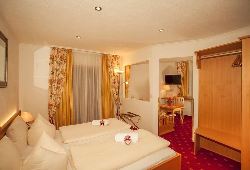 ホテル Arnika Garni