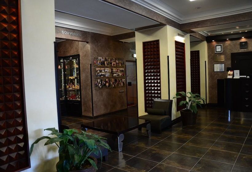 فندق Aurora Premier