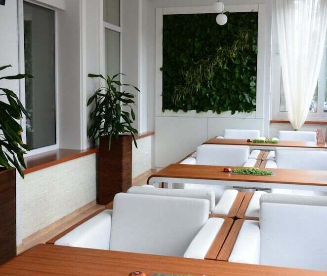 فندق Aurora Premier