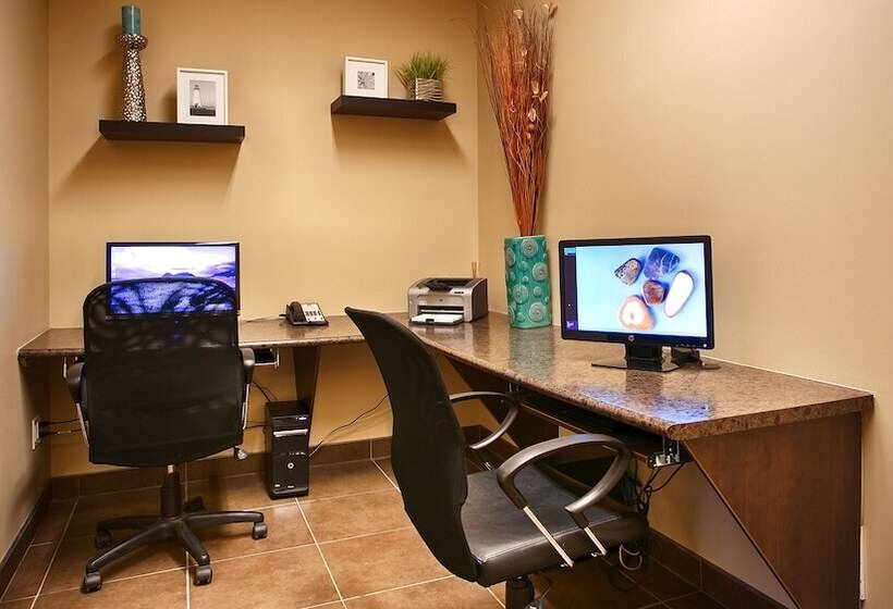 Best Western Plus Saint John Hotel & Suites