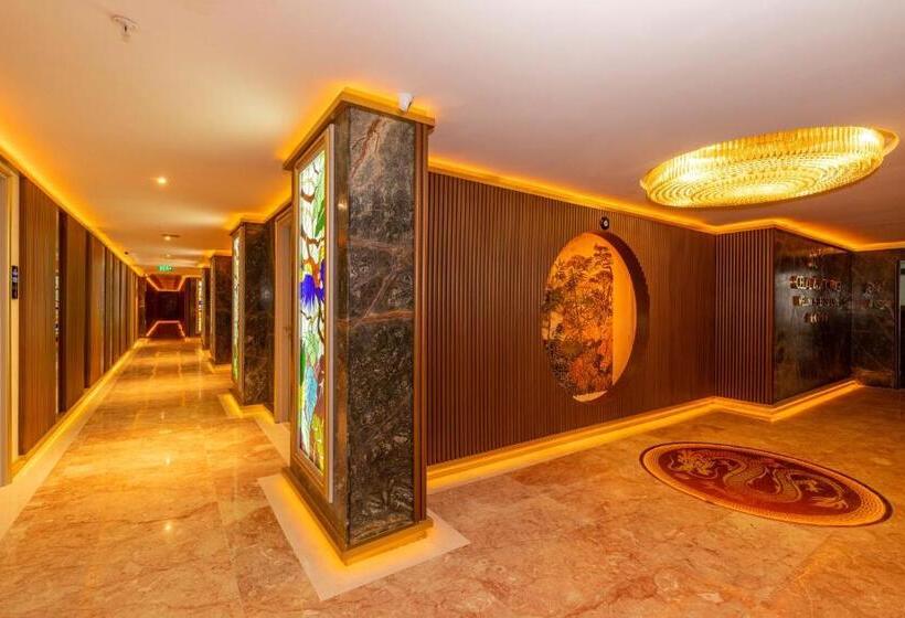 هتل Wyndham Istanbul Old City