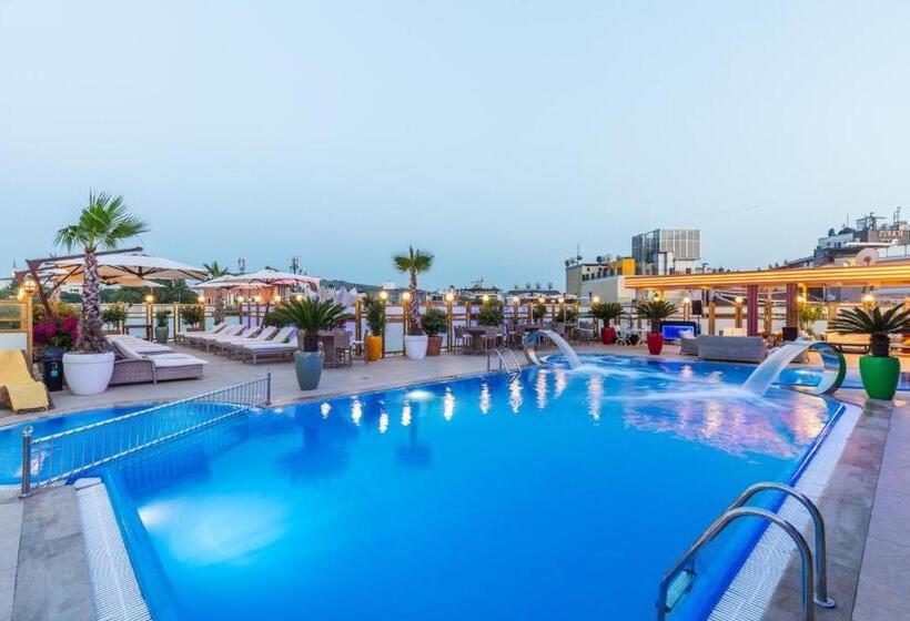 هتل Wyndham Istanbul Old City