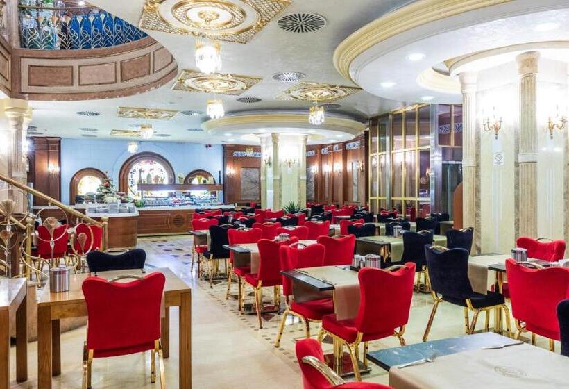 هتل Wyndham Istanbul Old City