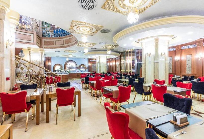 هتل Wyndham Istanbul Old City