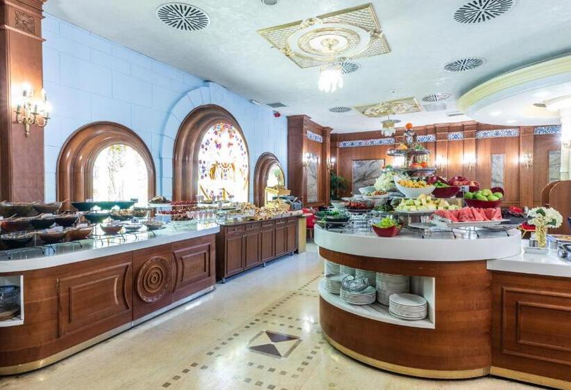 هتل Wyndham Istanbul Old City