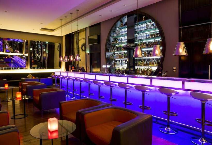 هتل Centro Barsha By Rotana