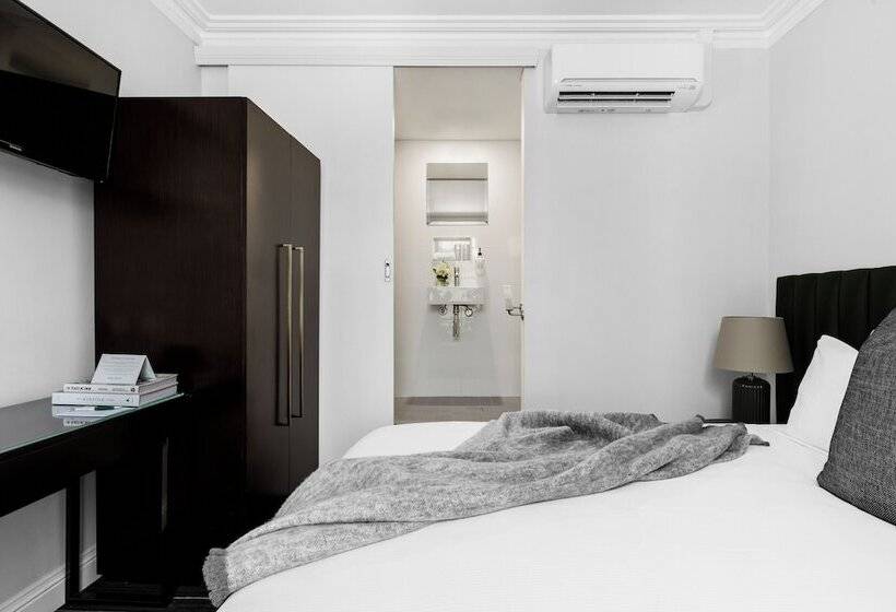 בית מלון כפרי Challis Potts Point