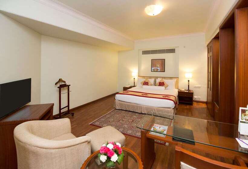 فندق Clarion Bella Casa At Airport