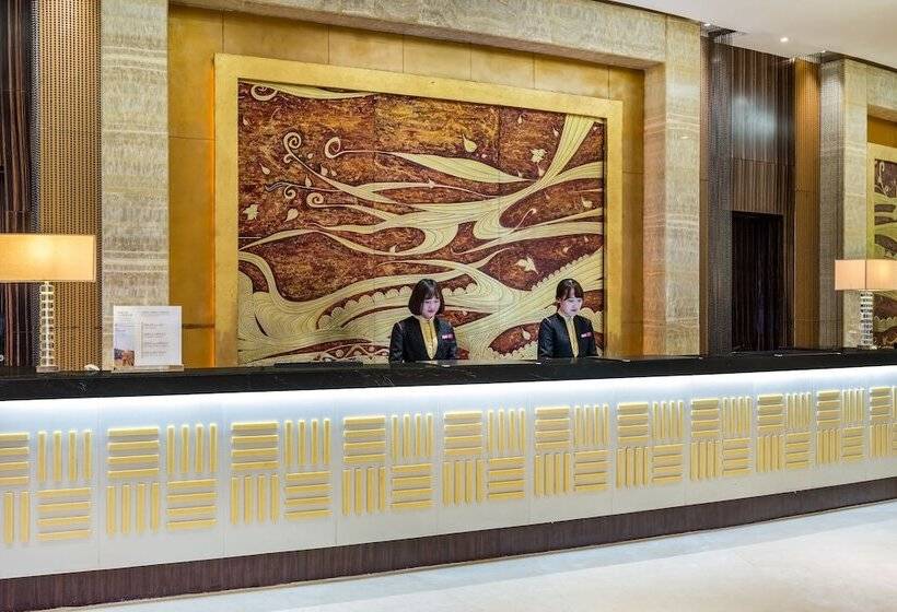 هتل Crowne Plaza Yantai Sea View, An Ihg